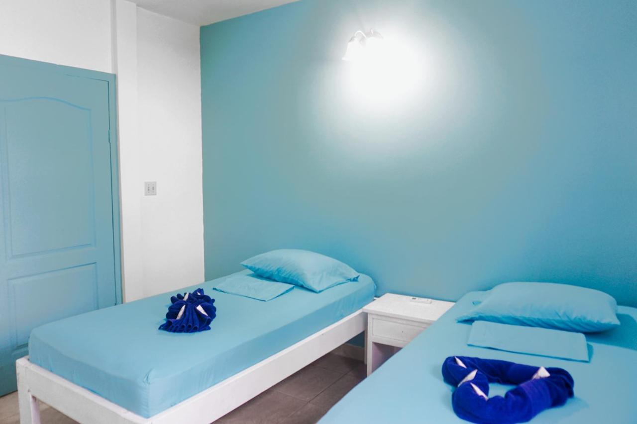Aqua Lounge Hostel Бокас дел Торо Екстериор снимка