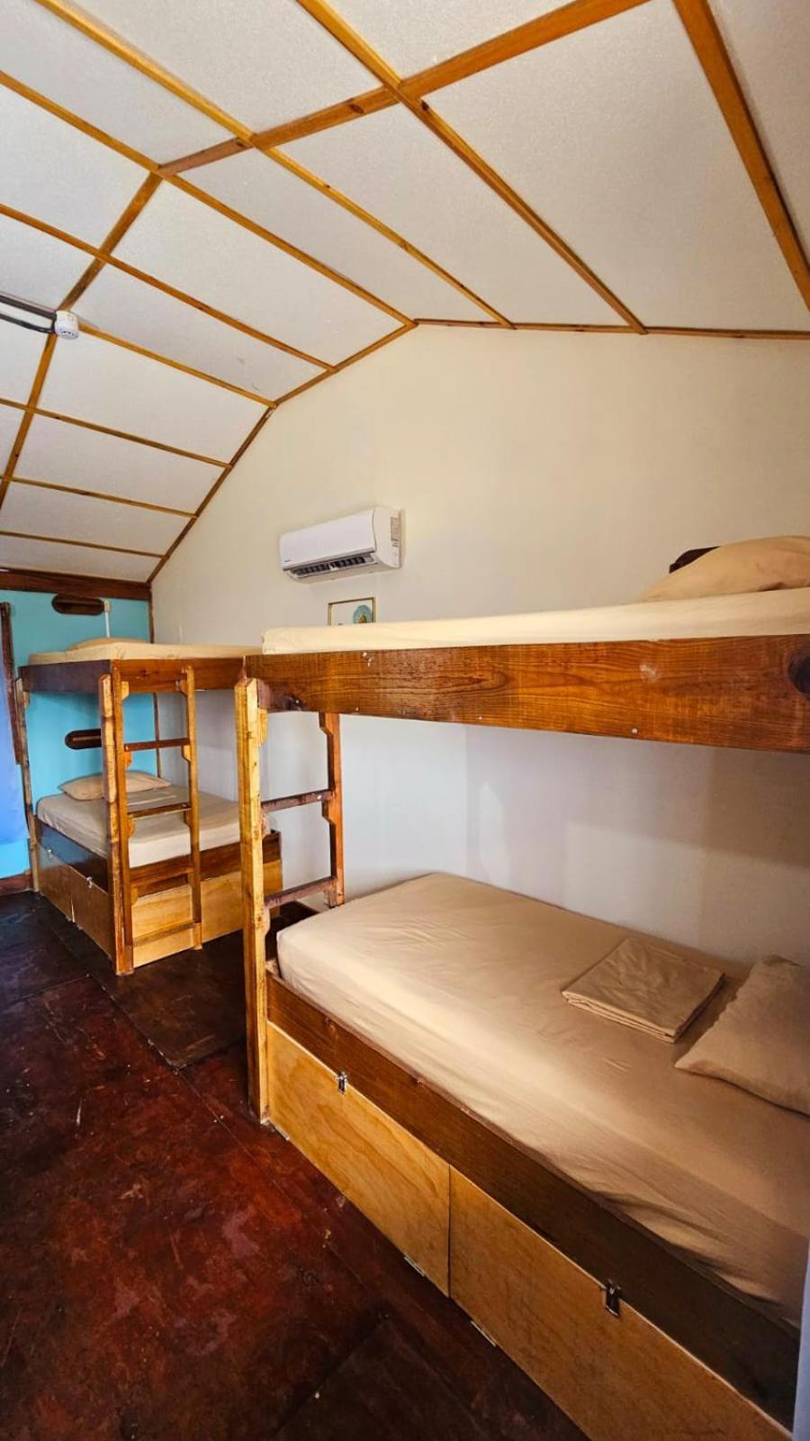 Aqua Lounge Hostel Бокас дел Торо Екстериор снимка