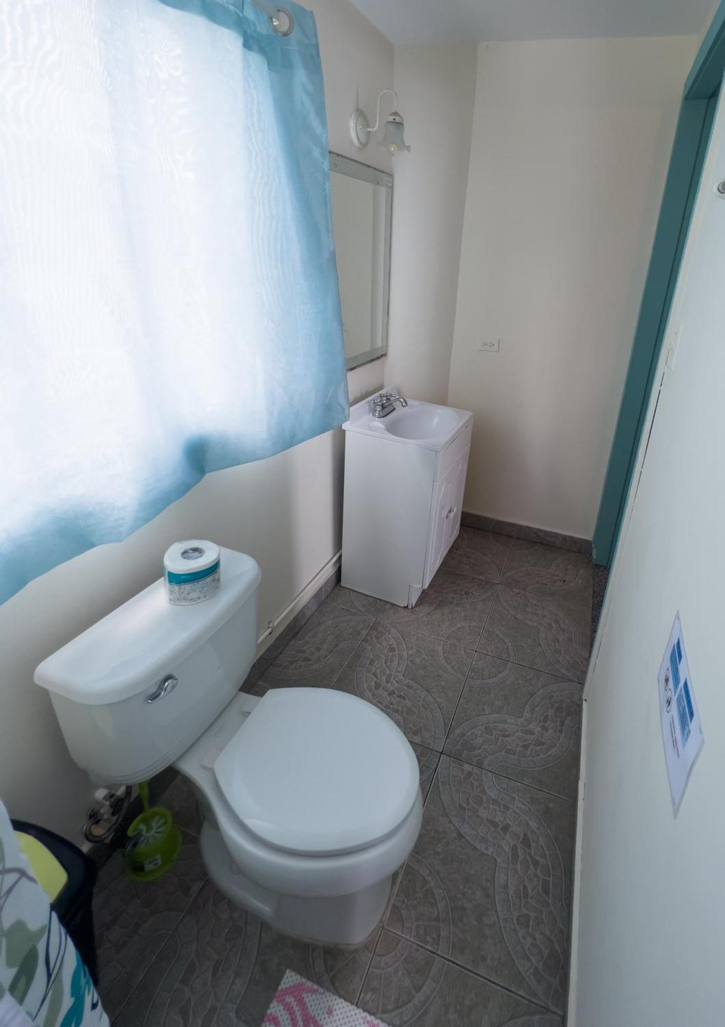 Aqua Lounge Hostel Бокас дел Торо Екстериор снимка